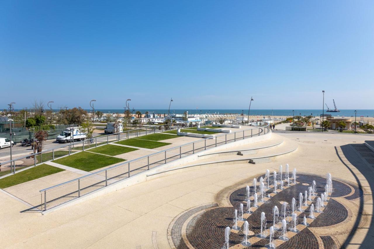 Romantico Open Space A 3Min Dalla Spiaggia - Homeunity Rimini Eksteriør billede